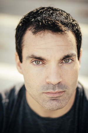 Cover image for Daniel Girondeaud