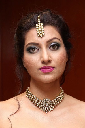 Cover image for Hamsa Nandini