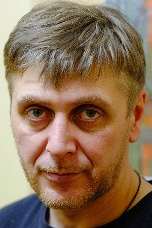 Cover image for Евгений Карпов