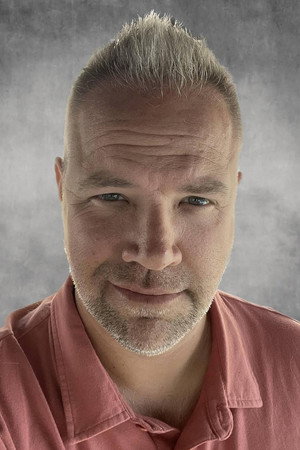Cover image for Christopher Korek