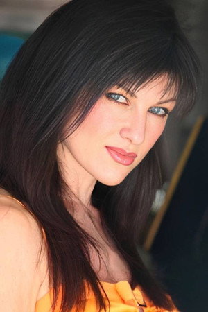 Cover image for Caroline Ambrose