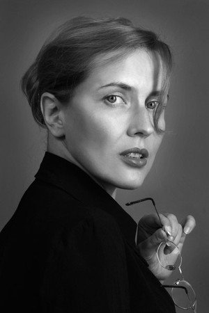 Cover image for Гелена Кирик