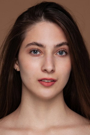 Cover image for Ева  Исмаилова