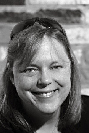 Cover image for Laurel Smith