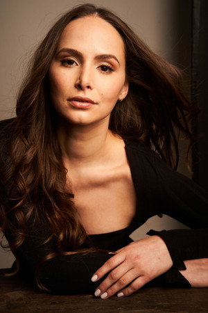 Cover image for Lauren Beveridge