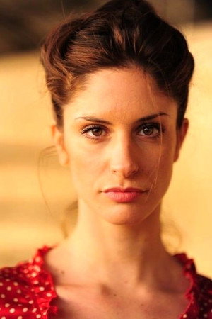 Cover image for Claudia Mancinelli