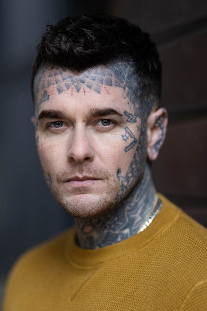 Cover image for Baz Black