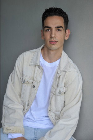 Cover image for Jonathan Lagudi