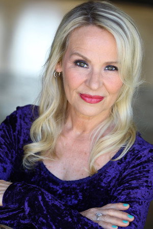 Cover image for Wendee Lee