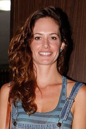 Cover image for Tila Teixeira