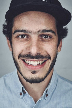 Cover image for Elisha Karmitz