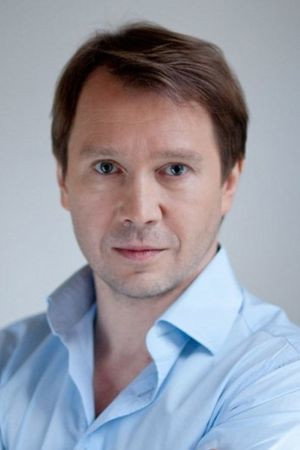Cover image for Евгений Миронов