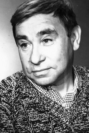 Cover image for Михаил Светин
