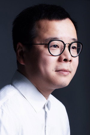 Cover image for Liangwen Li
