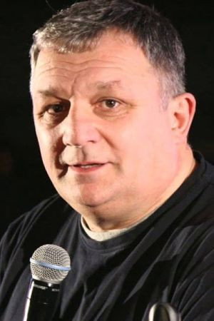 Cover image for Smug Roberts