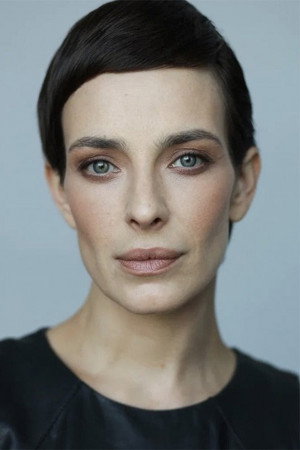 Cover image for Анна Попова