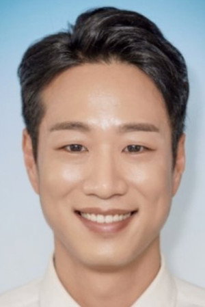Cover image for Lee Seung-yong