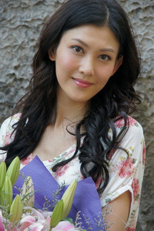 Cover image for 李彩樺