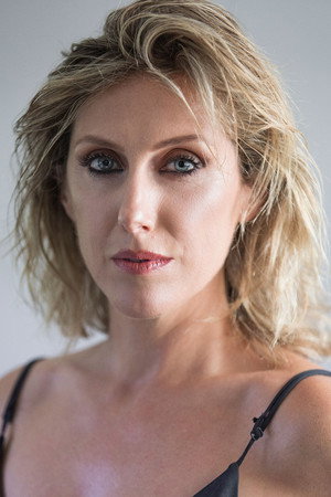 Cover image for Cecilia Freire