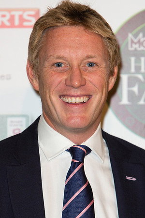 Cover image for Simon Lazenby
