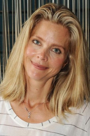 Cover image for Sophie Lee