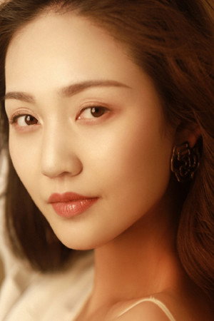 Cover image for 赵昕彤