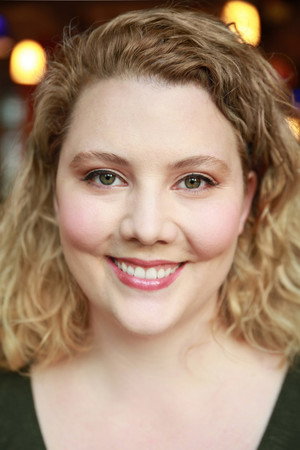 Cover image for Nikki Lowe