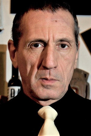 Cover image for Richard Chevallier