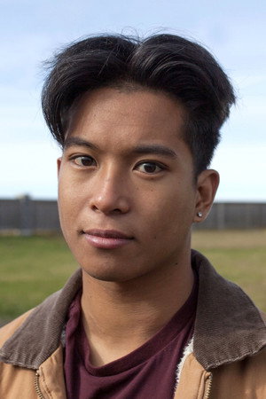 Cover image for Alec Carlos