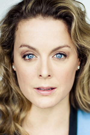 Cover image for Julie Le Breton