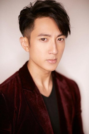 Cover image for 吳尊