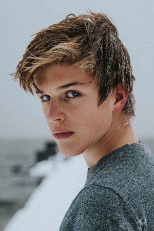 Cover image for Alex Lange