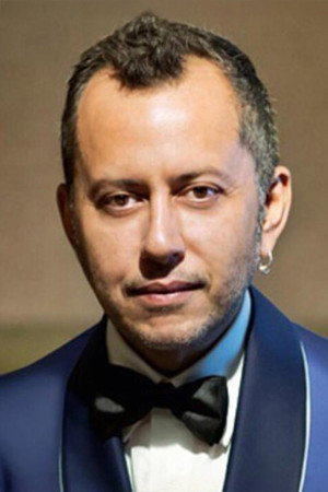 Cover image for Ozan Çolakoğlu