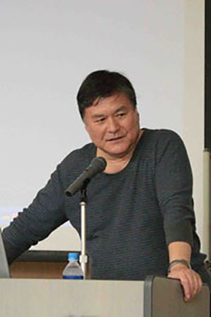 Cover image for 奥田誠治