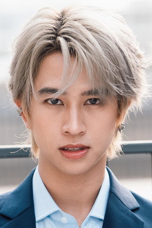 Cover image for ณธัช ศิริพงษ์ธร