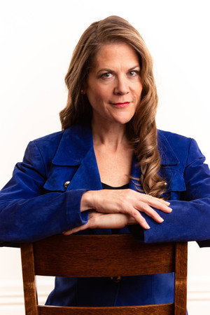 Cover image for Anita Daher