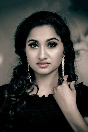 Cover image for Niya Sankranthil