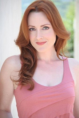Cover image for Laura Dickinson