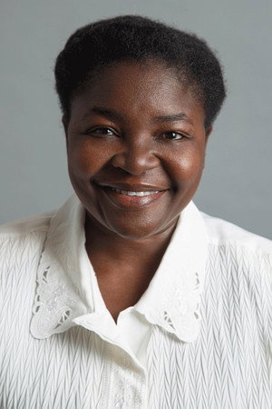 Cover image for Leonora Carvalho