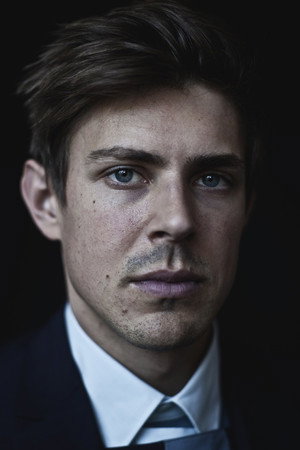 Cover image for Christopher Lowell