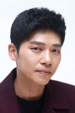 Cover image for 지승현