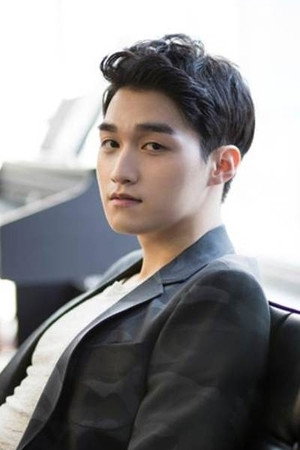 Cover image for Lee Ik-jun