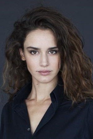 Cover image for Valentina Bellè