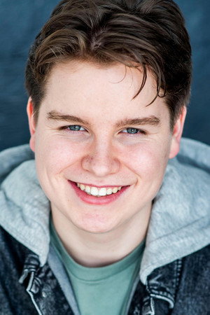 Cover image for Zachary Cox
