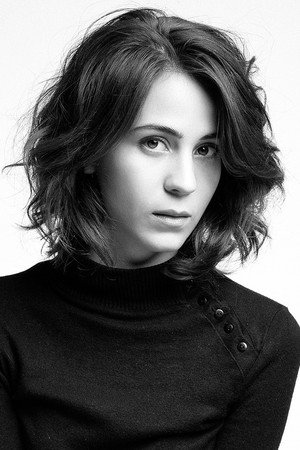 Cover image for Cassandra Ciangherotti