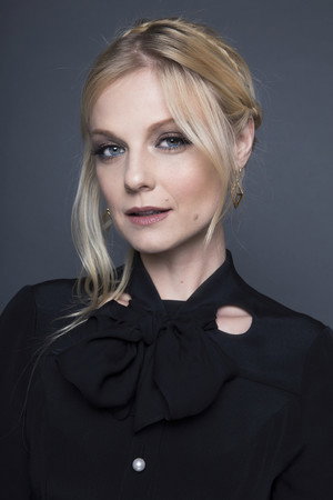 Cover image for Ana Layevska