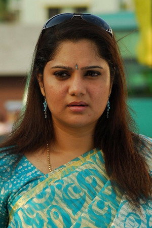 Cover image for Yuvarani