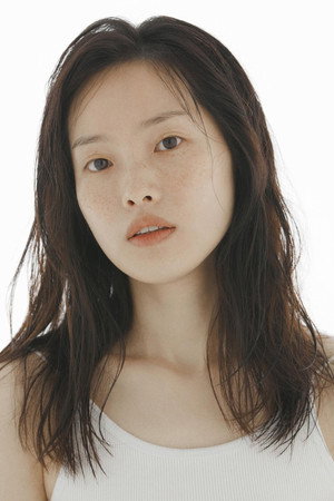 Cover image for Lee Su-jeong