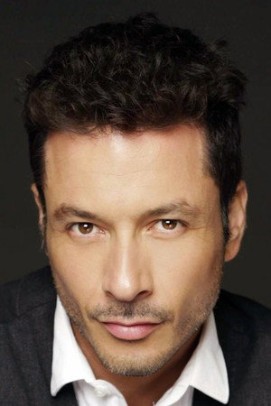 Cover image for Raúl Méndez