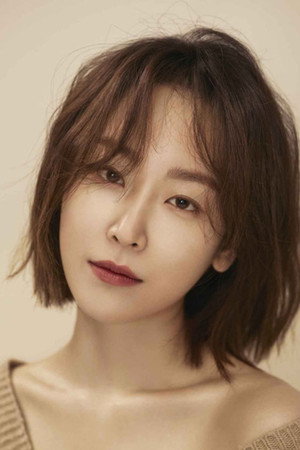 Cover image for 서현진